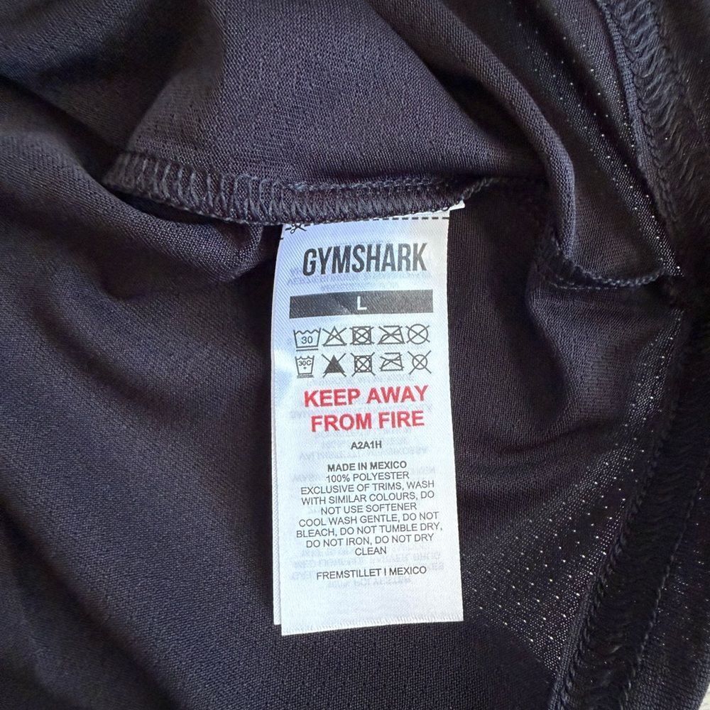 Gymshark Arrival Long Sleeve T-Shirt Black Small NWT IN PACKAGE - Picture 6 of 10